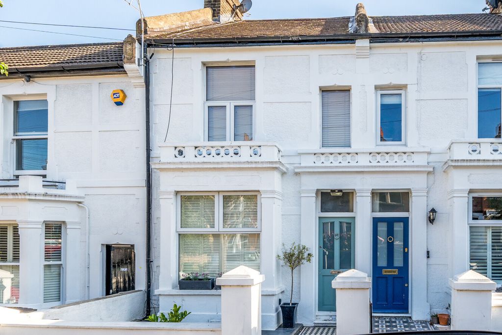Property photo 1 of 14 1467781-4-6A17286...