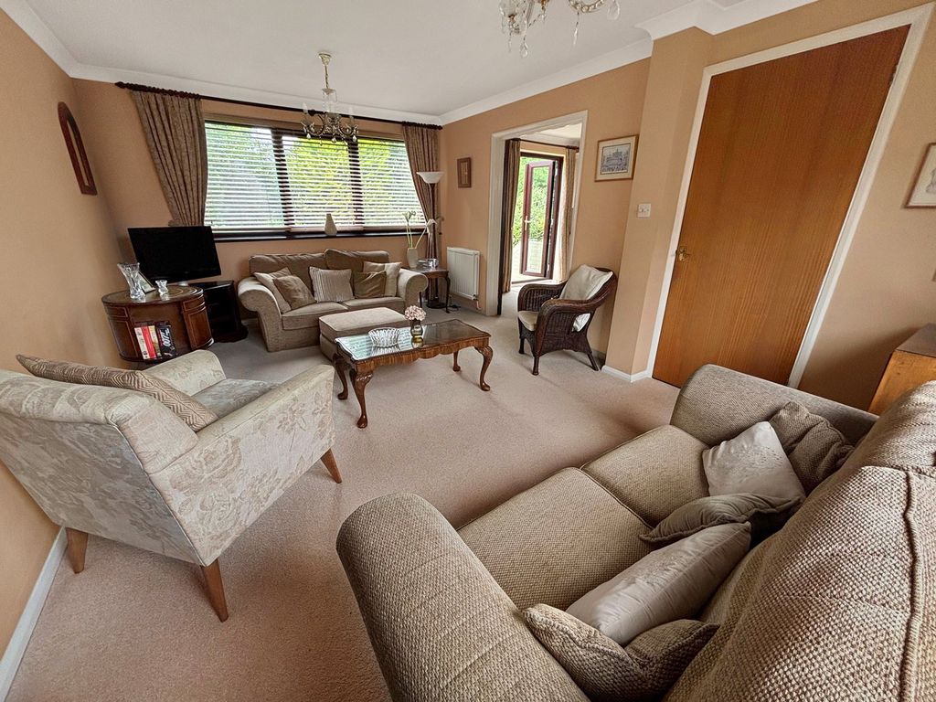 Property photo 3 of 15