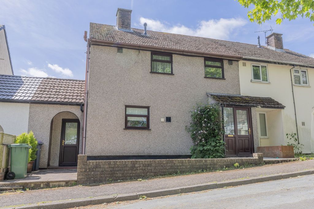 Property photo 1 of 31