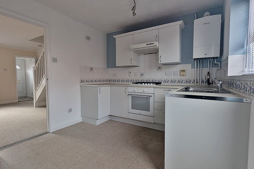 Property photo 3 of 8 4999904