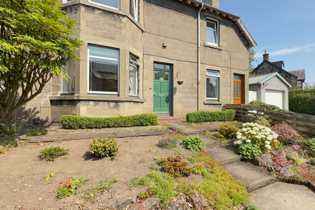 Property photo 1 of 25 Img_4703