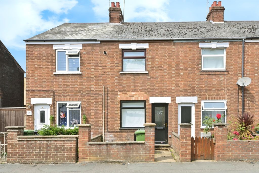 Property photo 1 of 17