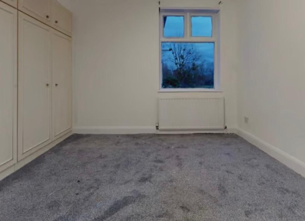 Property photo 3 of 12 Photo 3
