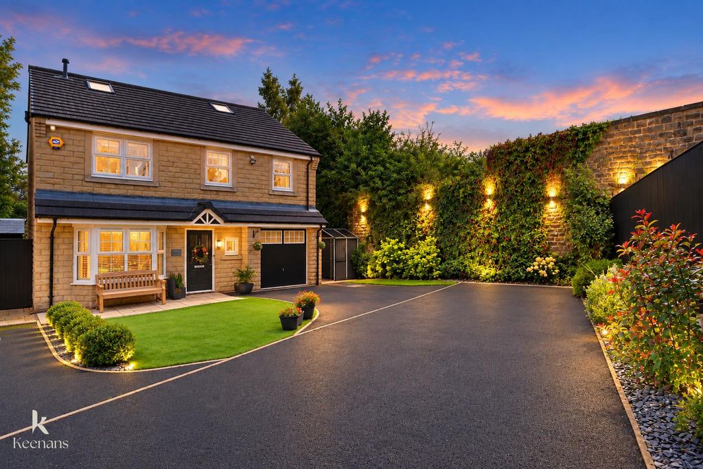 Property photo 1 of 60 1.Jpg