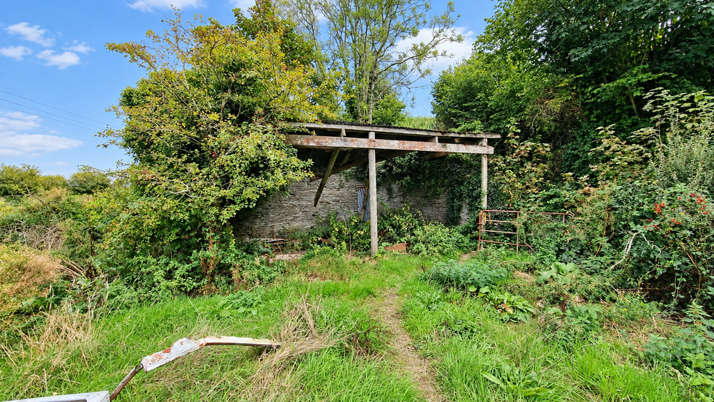 Property photo 3 of 5