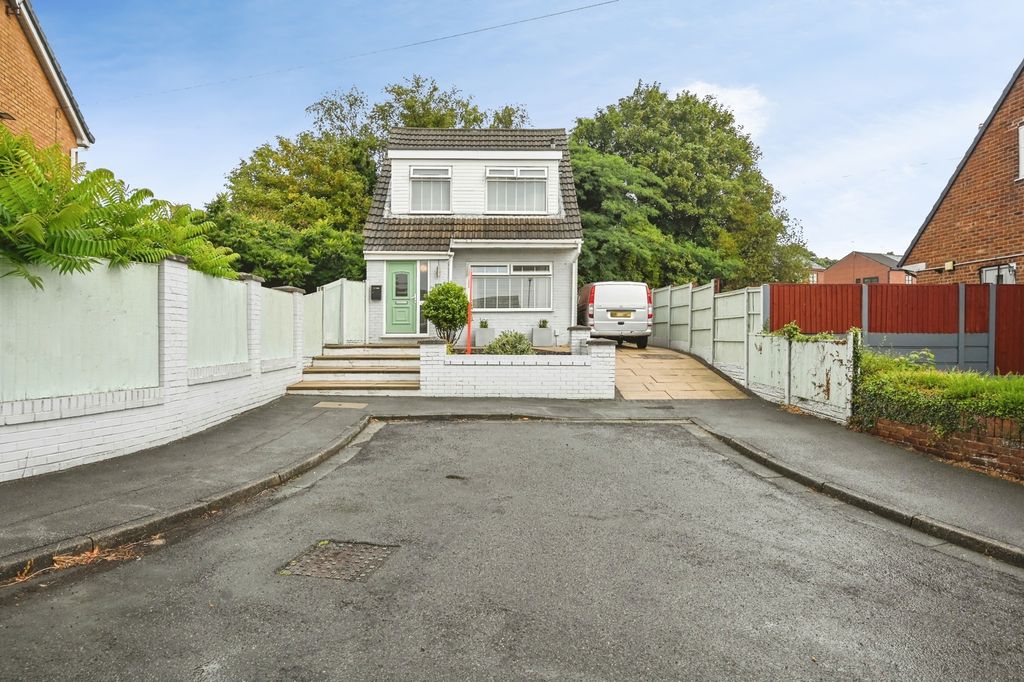 Property photo 1 of 24 Pbox-Img.Jpg