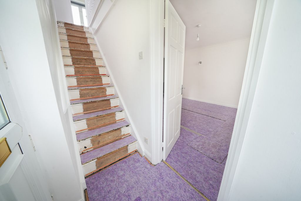 Property photo 2 of 19 Img_4069