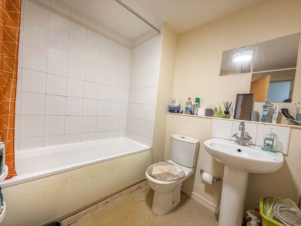 Property photo 3 of 7