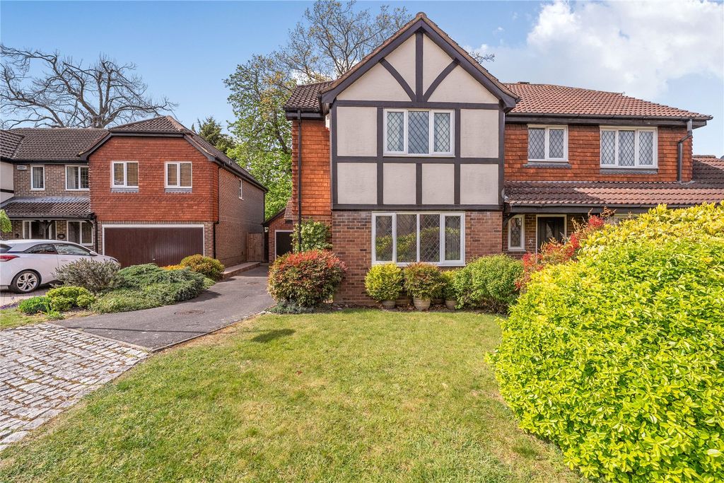 Property photo 1 of 20 Picture No. 05