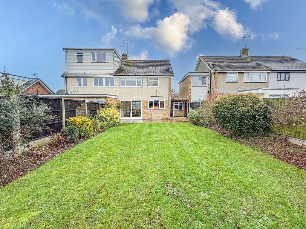 Property photo 2 of 21