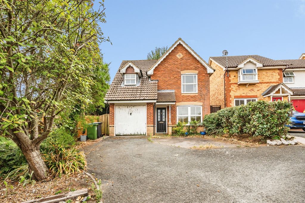 Property photo 1 of 13