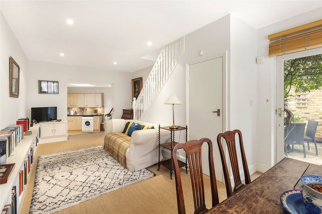 Property photo 3 of 10 Picture No. 04