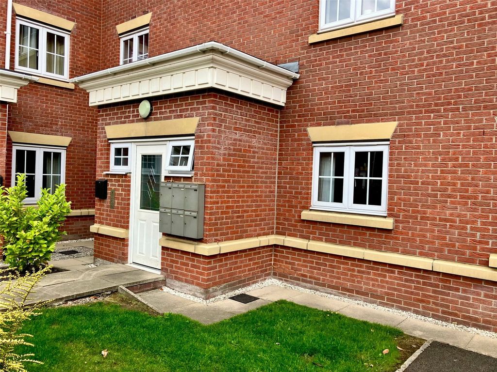 Property photo 1 of 11 Front