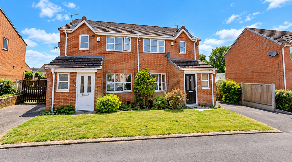Property photo 1 of 19 3 Bed Semi-Detached House For Sale Porter Drive, Manchester M40 8Nw