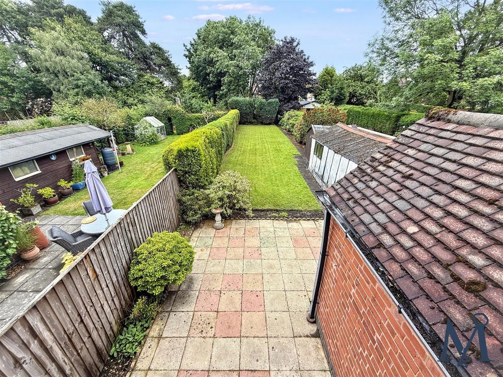 Property photo 2 of 25 Rear Garden