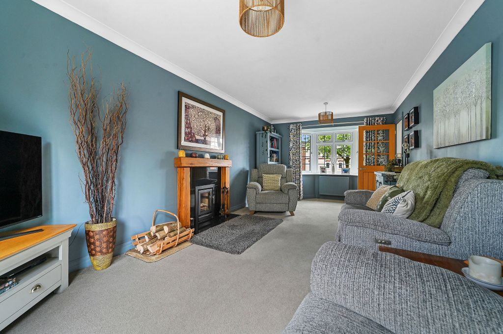 Property photo 2 of 24