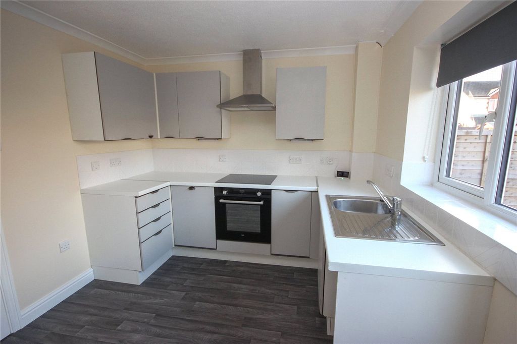 Property photo 3 of 11 Picture No. 14