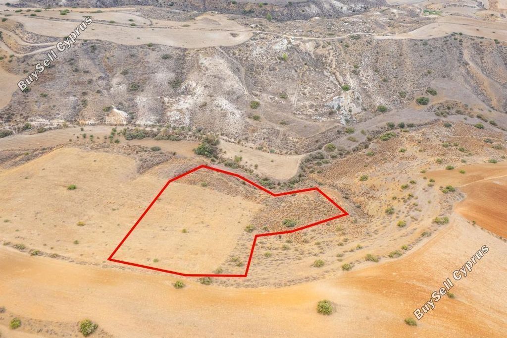 Property photo 2 of 5