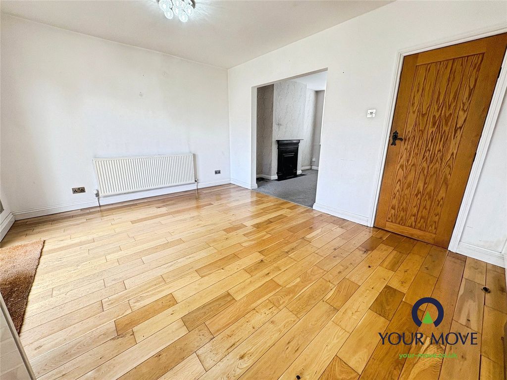 Property photo 3 of 25 Picture No. 03