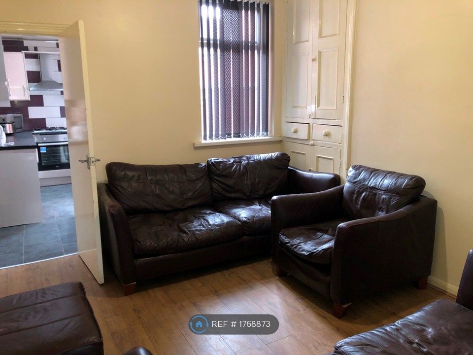 Property photo 3 of 8