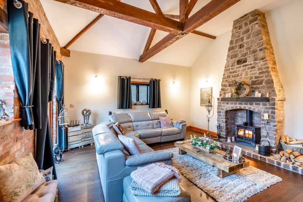 Property photo 2 of 21