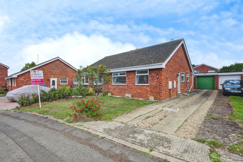 Property photo 1 of 17