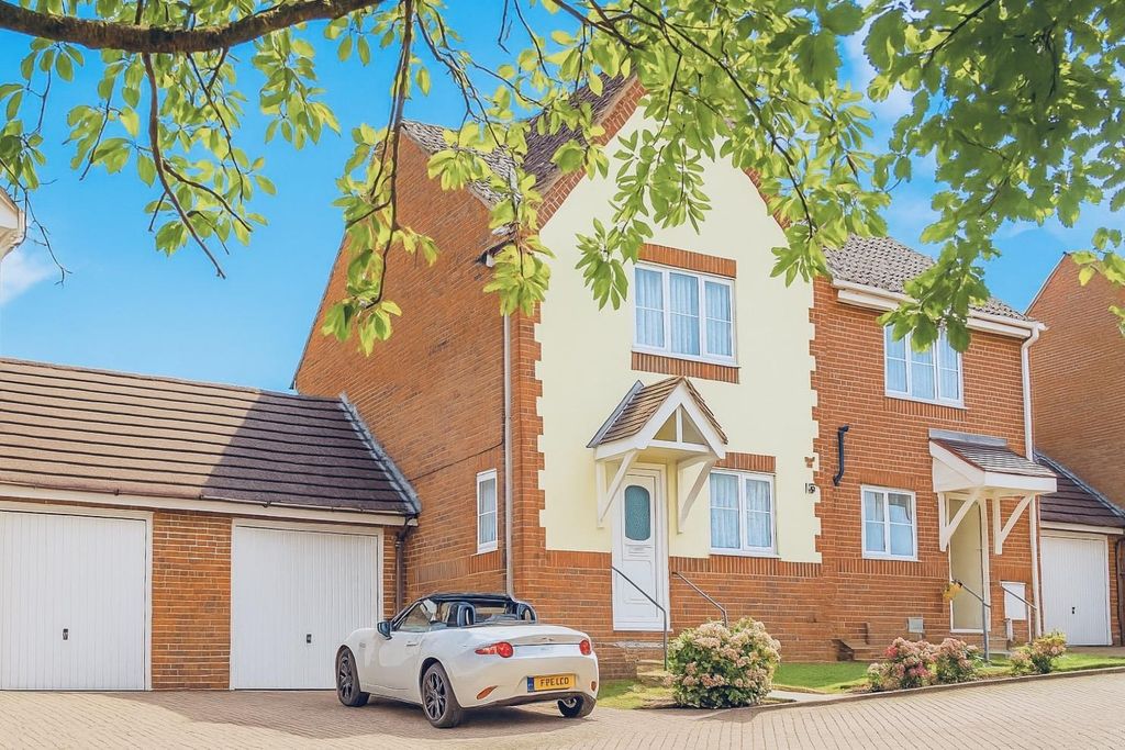 Property photo 1 of 18 5Por66.Jpg