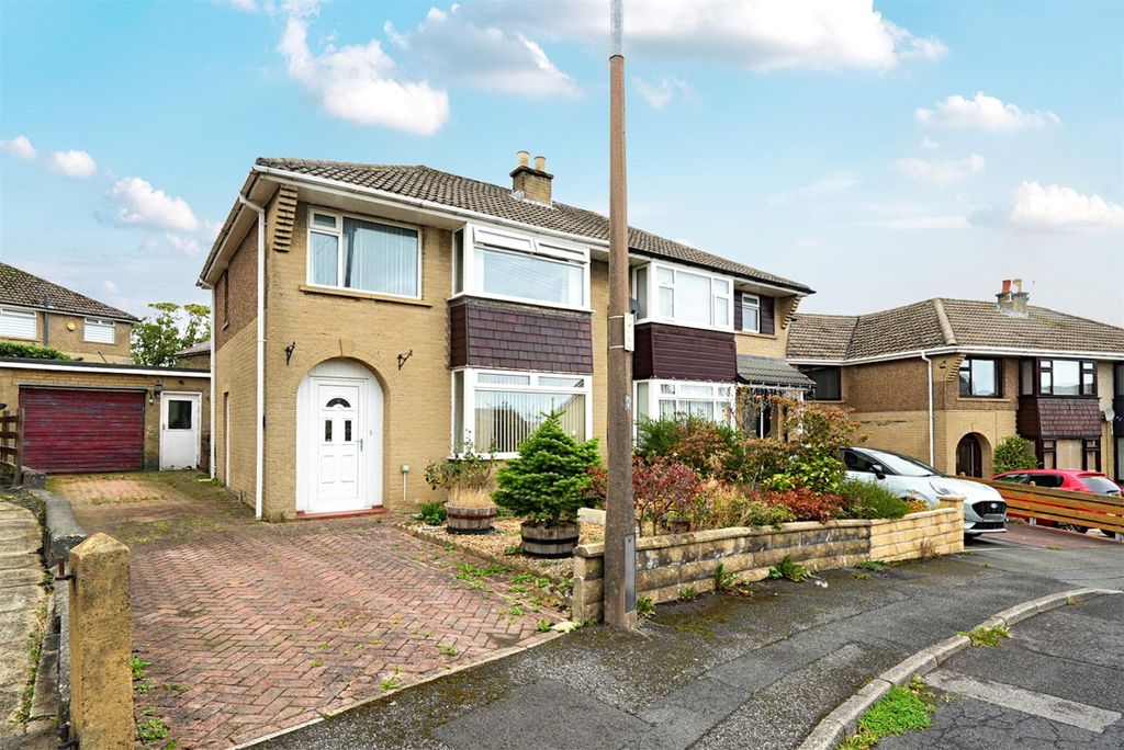 Property photo 1 of 15 Front External