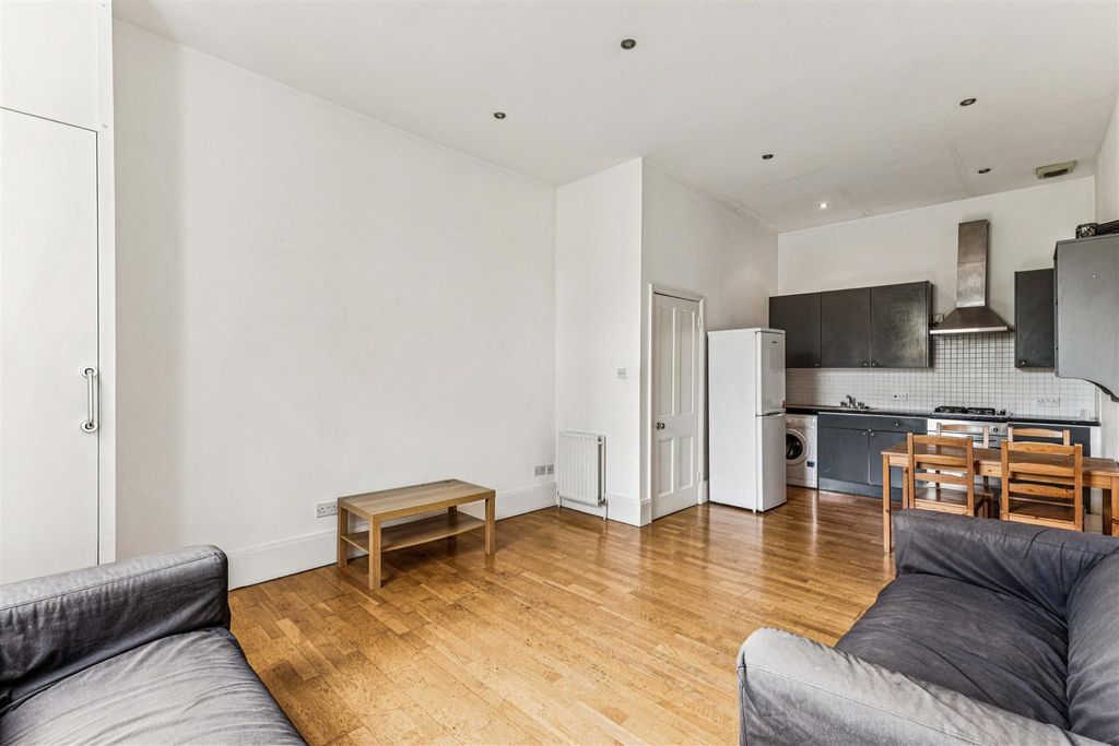 Property photo 1 of 8 3.Jpg