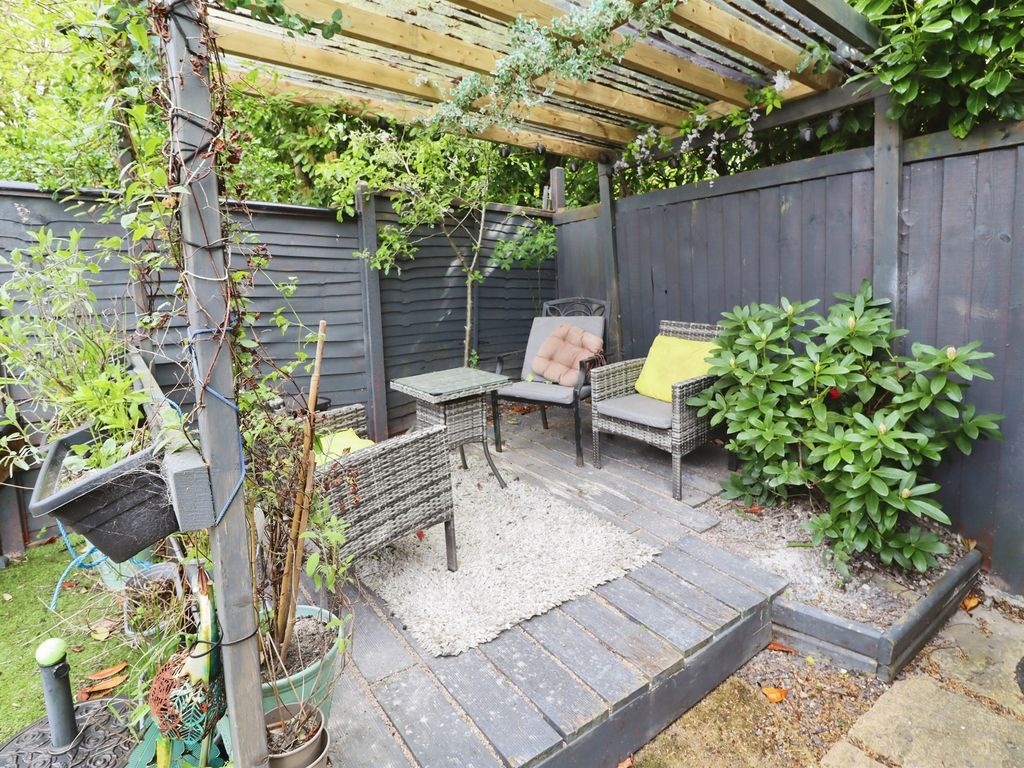 Property photo 3 of 19