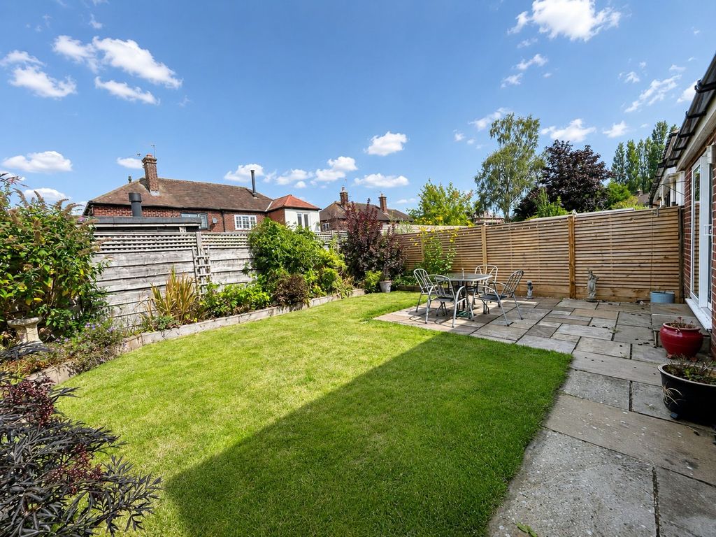 Property photo 2 of 18