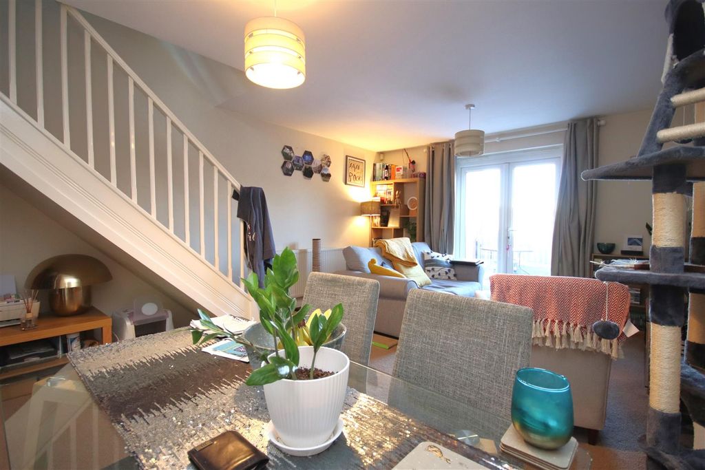 Property photo 3 of 15 Img_1020.Jpg