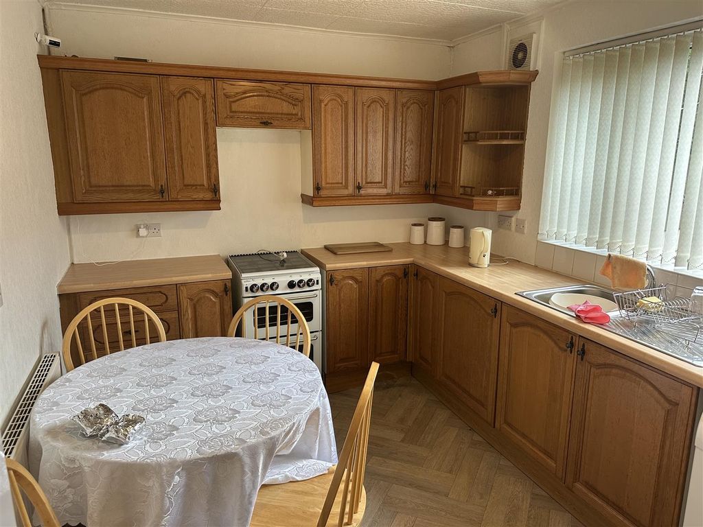 Property photo 3 of 12 Img_5912.Jpeg