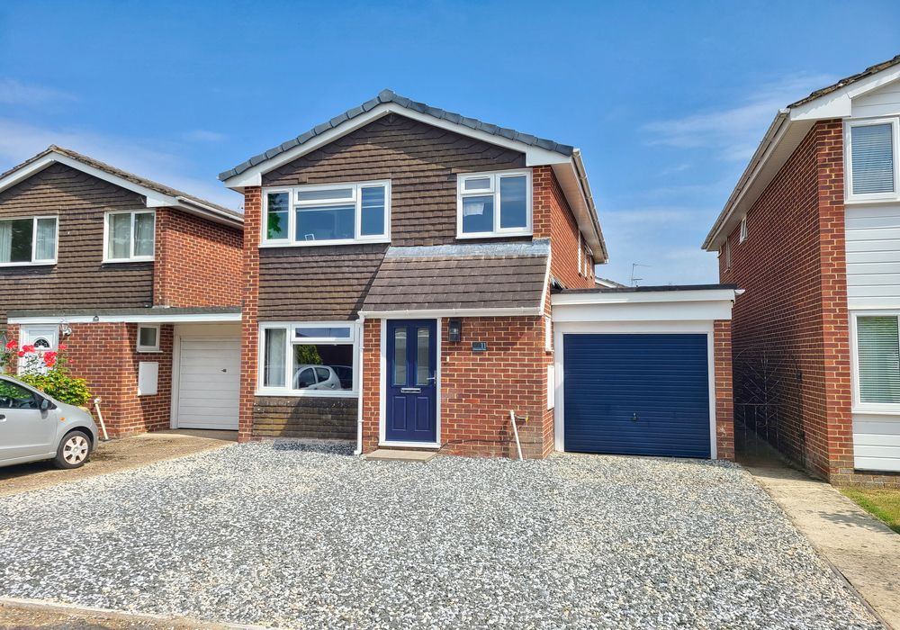 Property photo 1 of 31