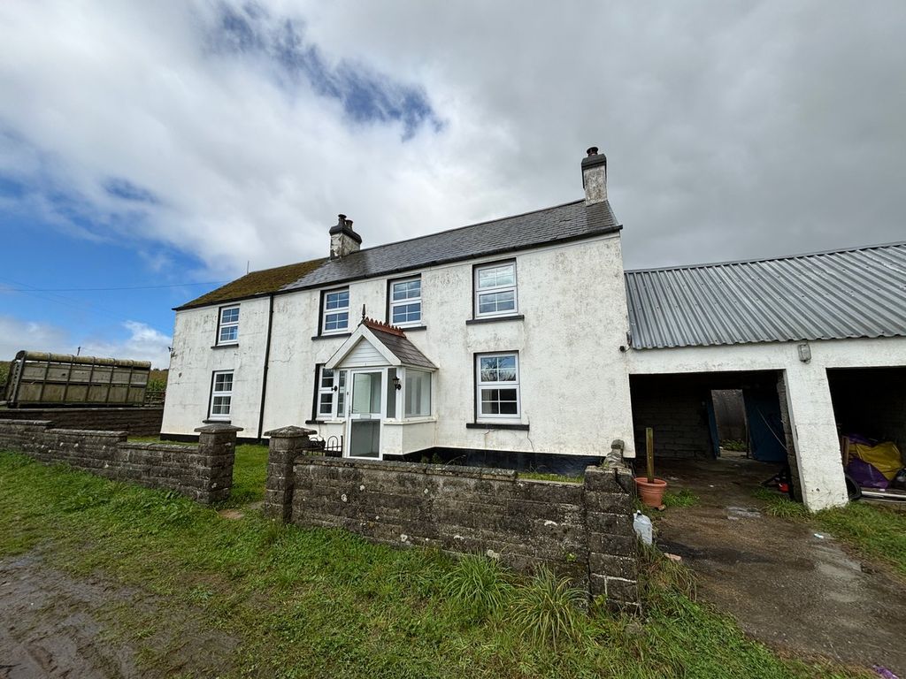 Property photo 1 of 18