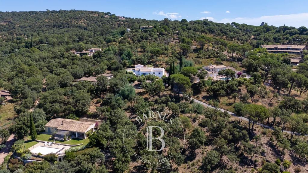 Property photo 1 of 1