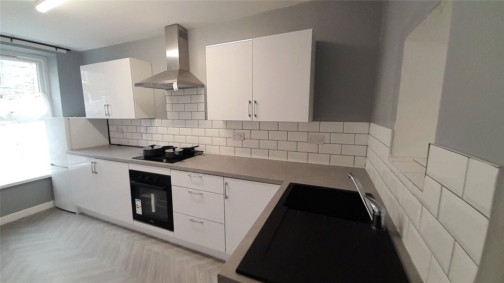 Property photo 3 of 12 Picture No. 07