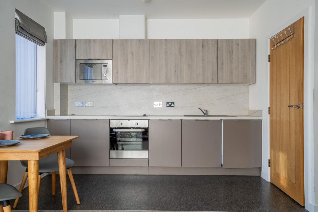 Property photo 3 of 11 Fp-6.Jpg