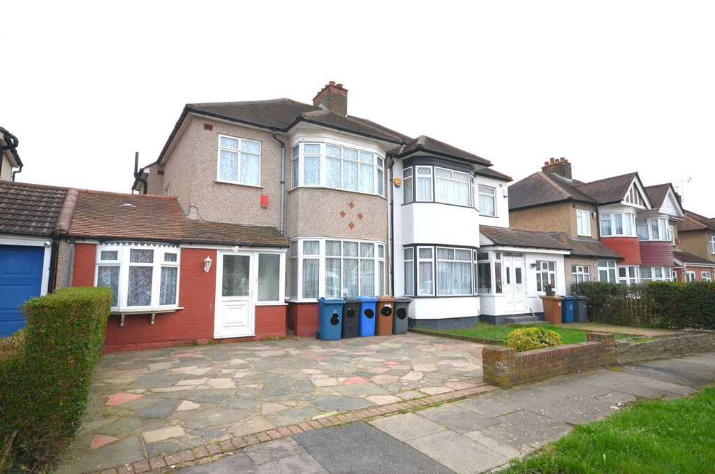 Property photo 1 of 20