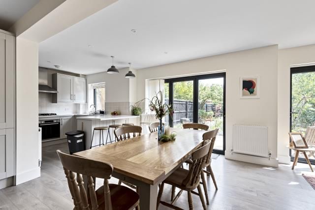 Property photo 3 of 10 Kitchen/Dining Area