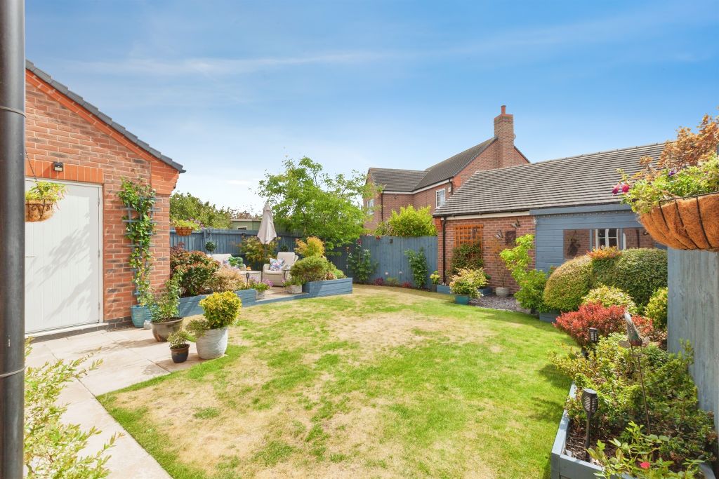 Property photo 1 of 22