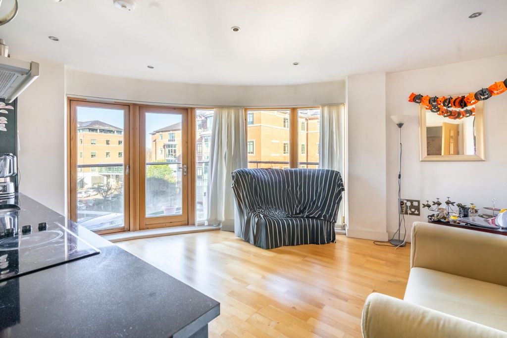 Property photo 2 of 11 Cwc-2.Jpg