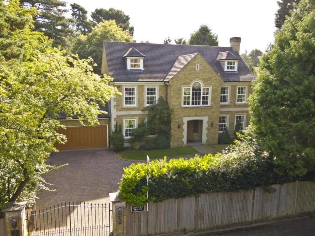 Property photo 1 of 11 9c1894276ee767569A17