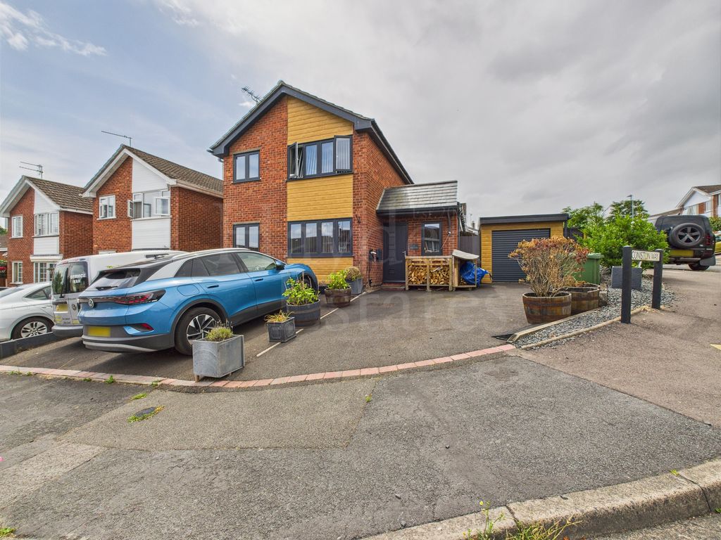 Property photo 1 of 22