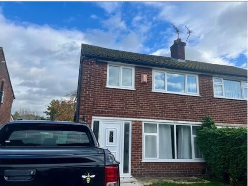 Property photo 1 of 11