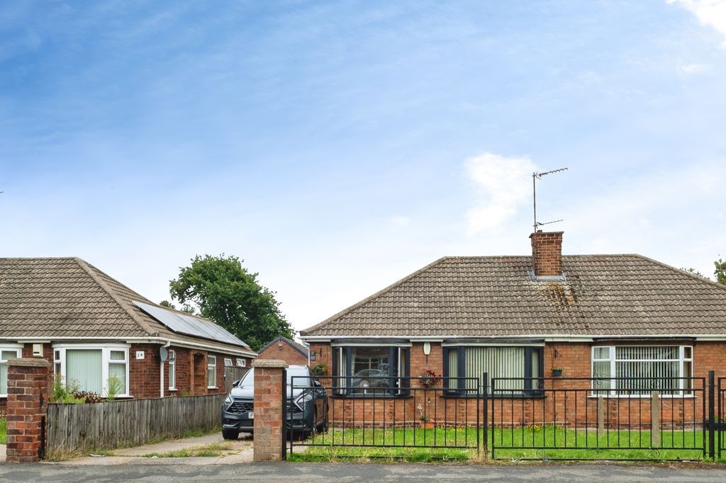Property photo 1 of 12 Front