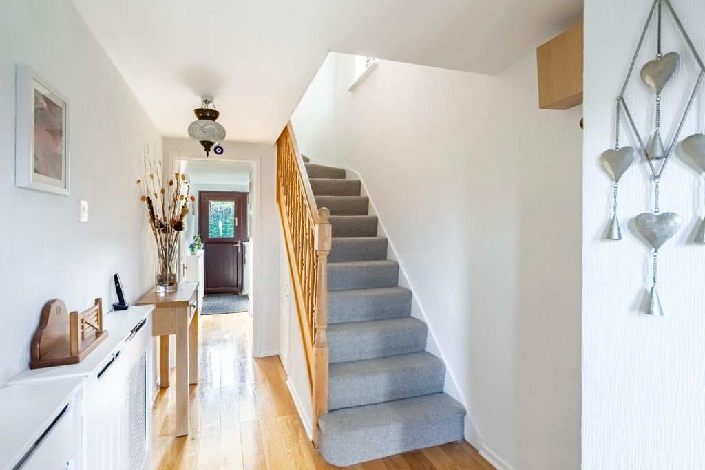 Property photo 3 of 15 Hallway