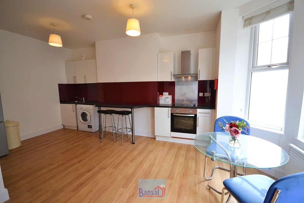 Property photo 2 of 7