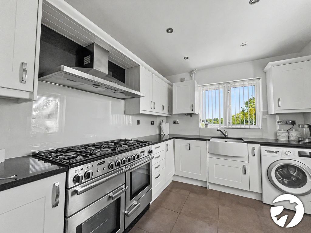 Property photo 3 of 20 Picture No. 15