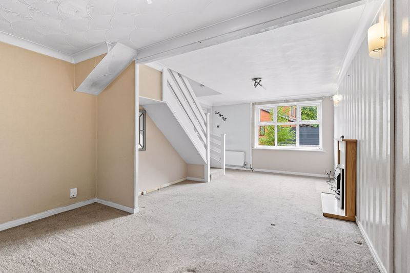 Property photo 3 of 17 Photo 3